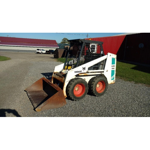 Мини-погрузчик Bobcat 642