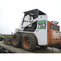 Міні-навантажувач Bobcat 753F