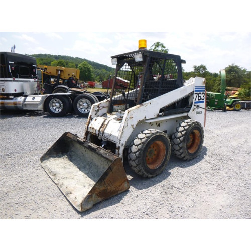 Міні-навантажувач Bobcat 763F