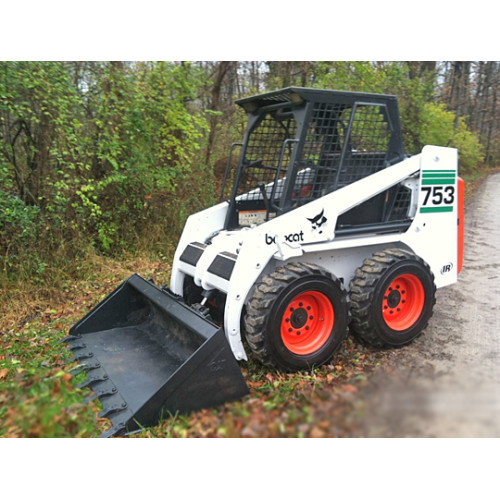 Міні-навантажувач Bobcat 753