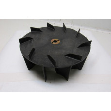 Крильчатка вентилятора 6715142 Bobcat