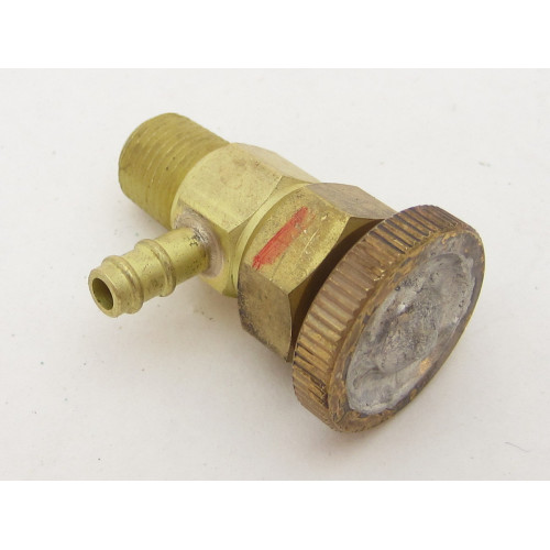 Краник прокачки топлива Bobcat, 6598102