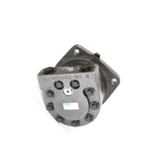 Гидростатический приводной двигатель Bobcat, 6681605