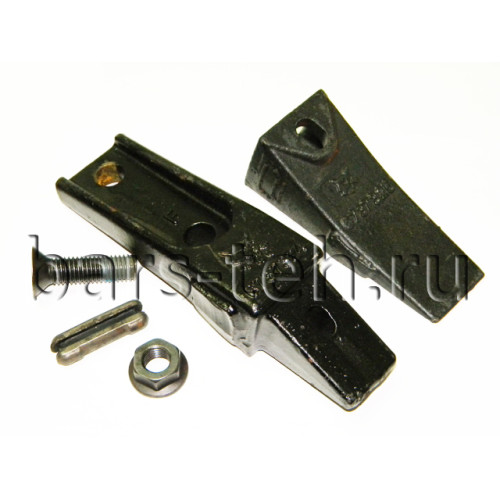 Зуб на ковш (в сборе) 6737322 Bobcat