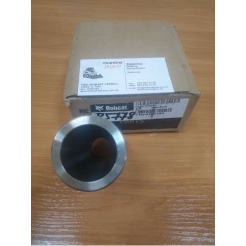 Втулка 7160425 Bobcat