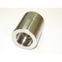 Втулка вварная 7145439 Bobcat