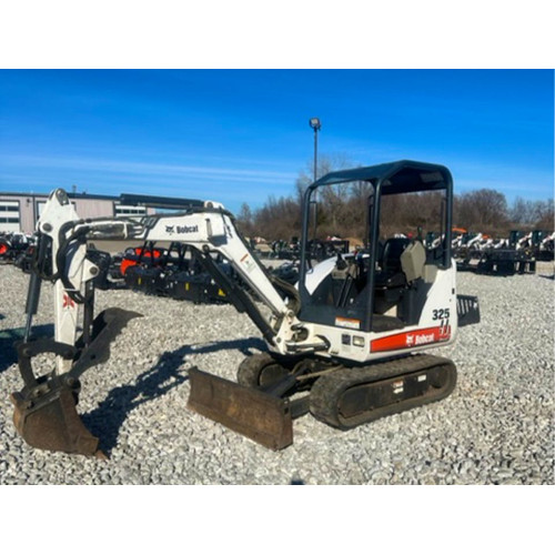 Міні-екскаватор Bobcat 325