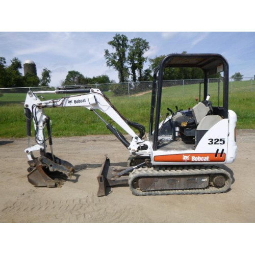Міні-екскаватор Bobcat 325