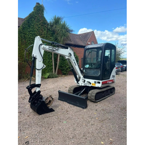 Мини-экскаватор Bobcat 328C