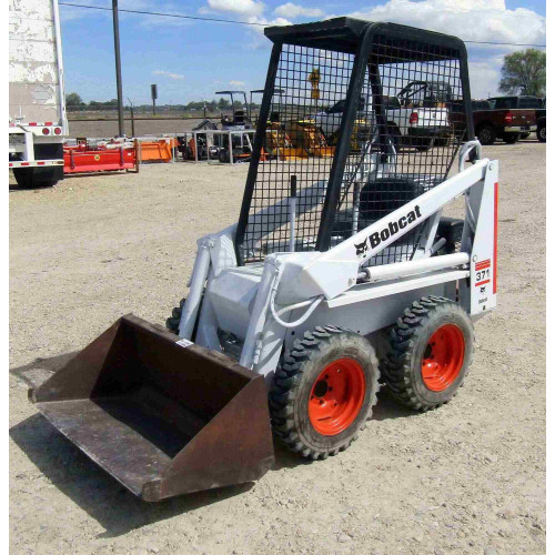 Міні-навантажувач Bobcat 371
