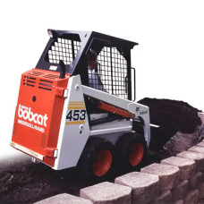 Мини-погрузчик Bobcat 453