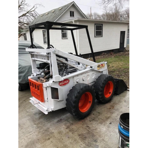 Міні-навантажувач Bobcat 600