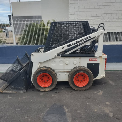 Міні-навантажувач Bobcat 611