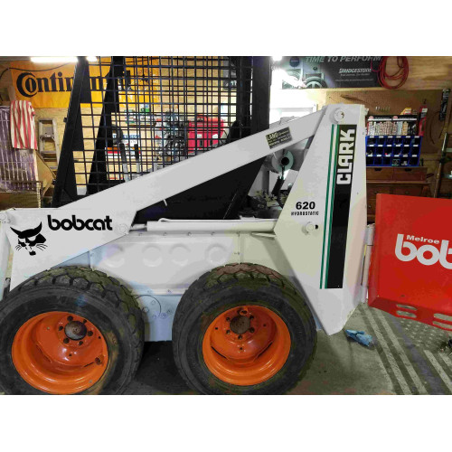 Мини-погрузчик Bobcat 620