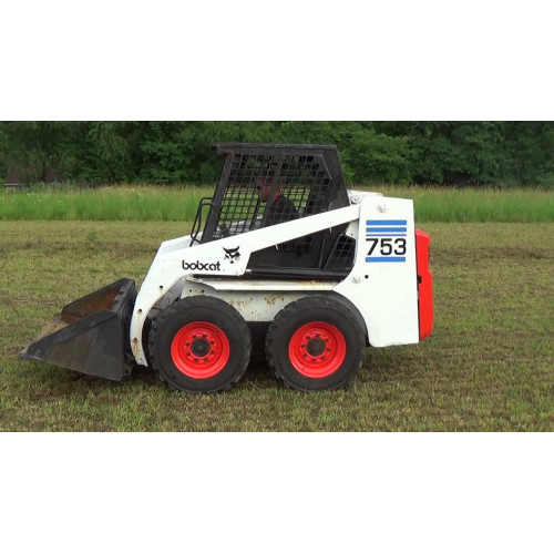 Мини-погрузчик Bobcat 753G