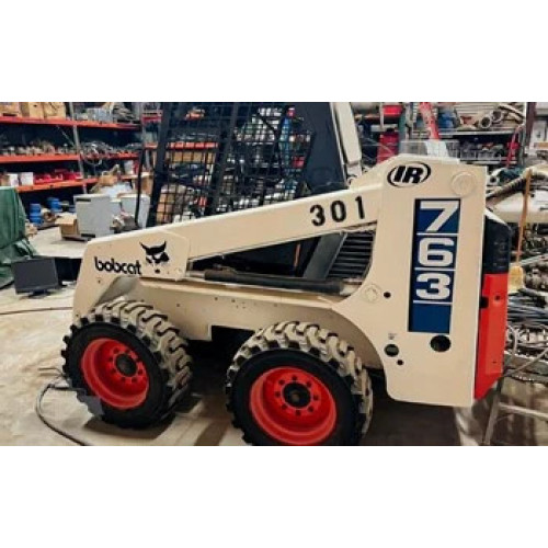 Міні-навантажувач Bobcat 763C
