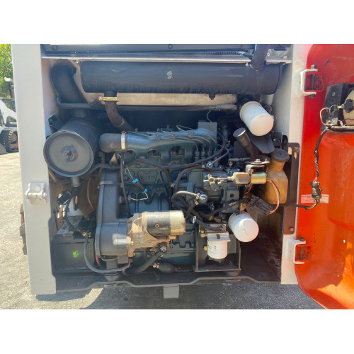 Мини-погрузчик Bobcat 763G