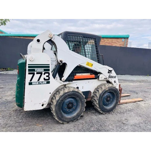 Міні-навантажувач Bobcat 773T