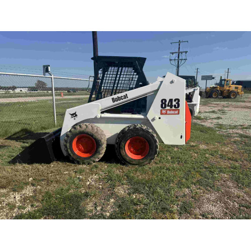 Міні-навантажувач Bobcat 843