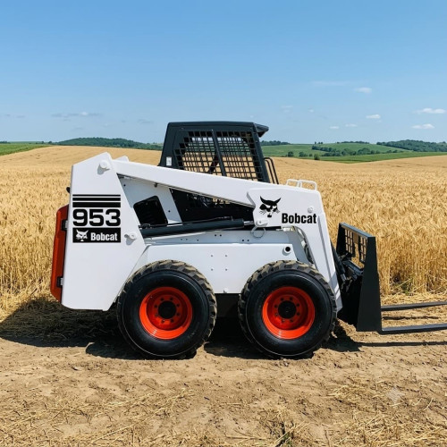 Міні-навантажувач Bobcat 953