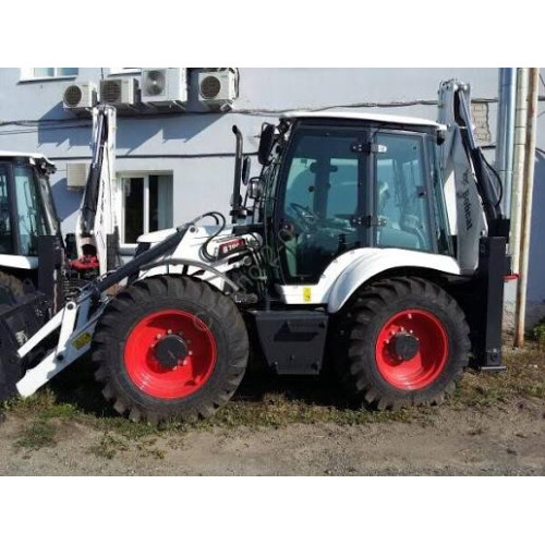 Екскаватор-навантажувач Bobcat B700