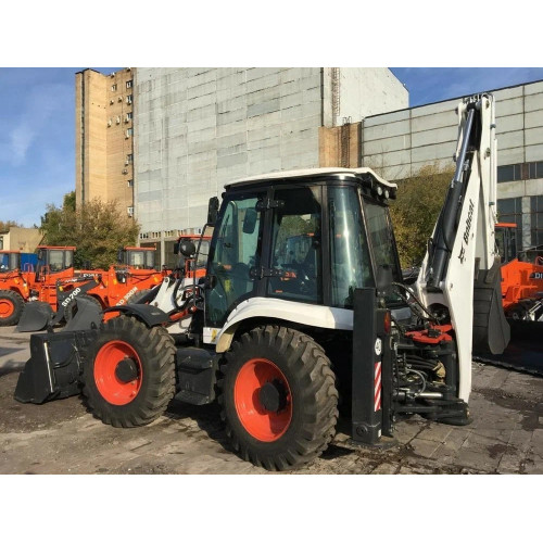 Экскаватор-погрузчик Bobcat B780