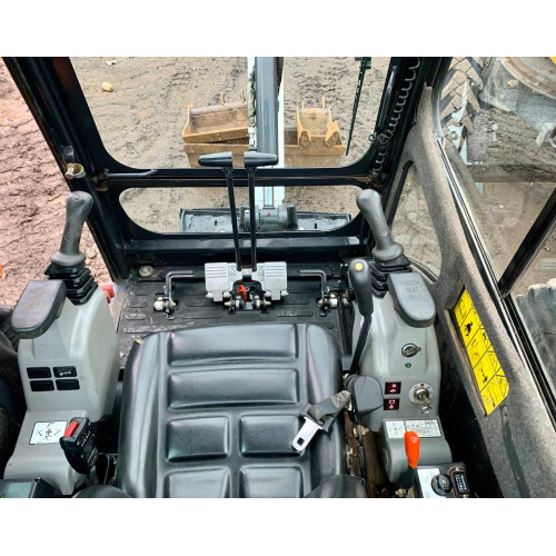 Мини экскаватор Bobcat E16