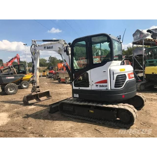 Мини экскаватор Bobcat E60