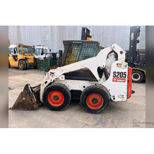Мини-погрузчик Bobcat S205