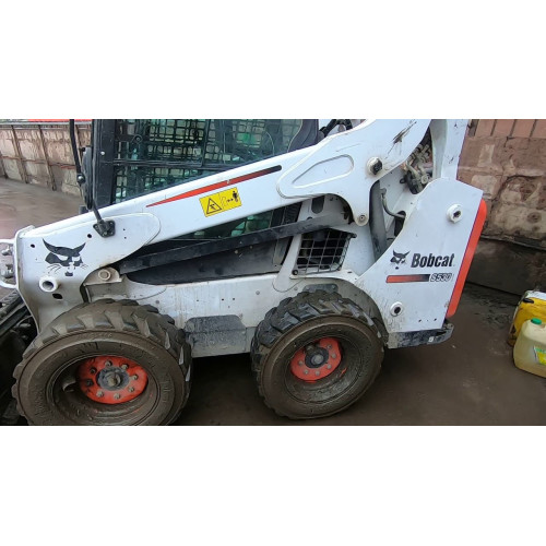 Міні-навантажувач Bobcat S530
