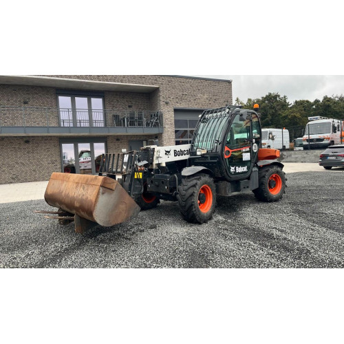 Телескопический погрузчик Bobcat T35.130S 75 IV