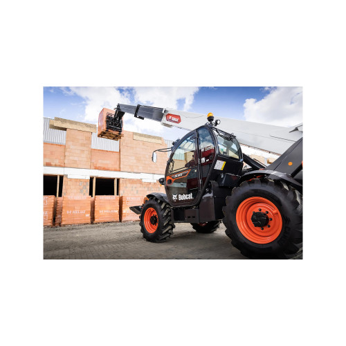 Телескопічний навантажувач Bobcat T35130SL IIIB