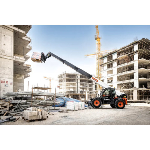 Телескопічний навантажувач Bobcat T40.180SLP