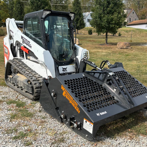 Компактный погрузчик Bobcat T595