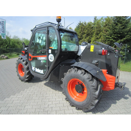 Телескопический погрузчик Bobcat TL358+Agri