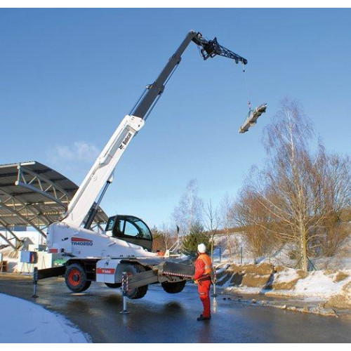 Телескопічний навантажувач Bobcat TR40250 EVO