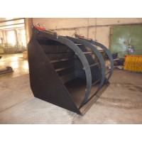 Ковш с прижимом для легких материалов