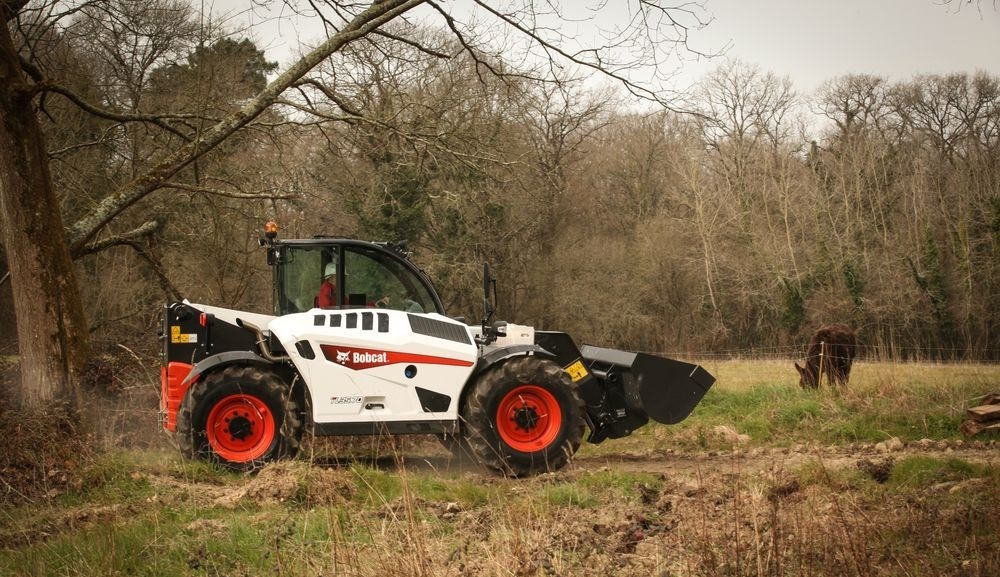 Почему на погрузчике Bobcat не работает гидравлика: первые признаки неисправности